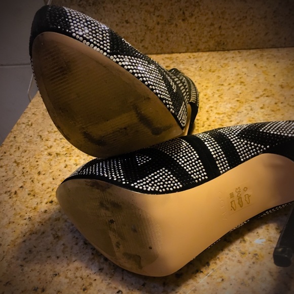 Fancy Aldo Dress Shoe Size 8.5 - Picture 4 of 4